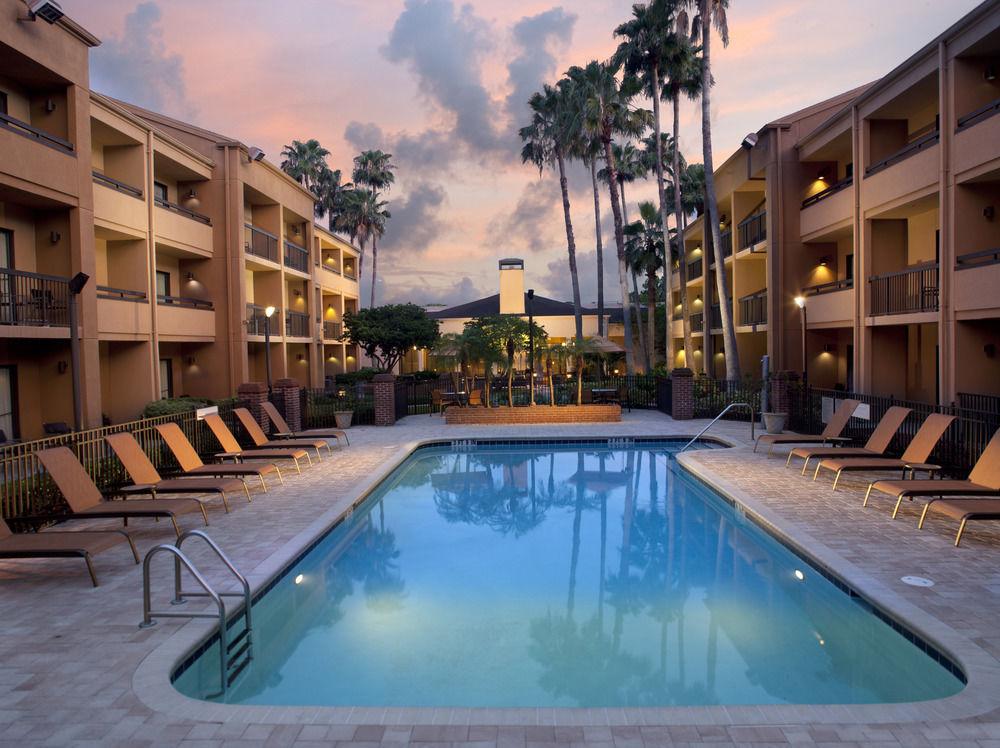 Hotel Courtyard St. Petersburg Clearwater Esterno foto